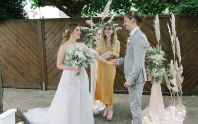 Der Fine Art Hochzeitstrend modern und neu erfunden – Fine Art Wedding in Nude, Peach, Rosa und Gold